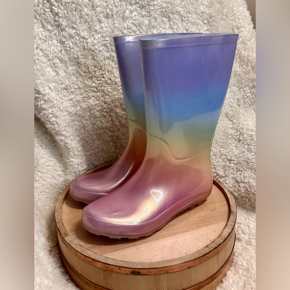 Cat & Jack Target kids Girls Pastel Okbre Rainbow Winter Rain Boots Size 6 - Picture 2 of 11